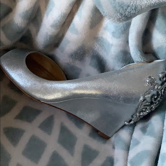 Badgley Mischka Shoes - Badgley Mischka Bridal Wedges NWOT Size 7.5